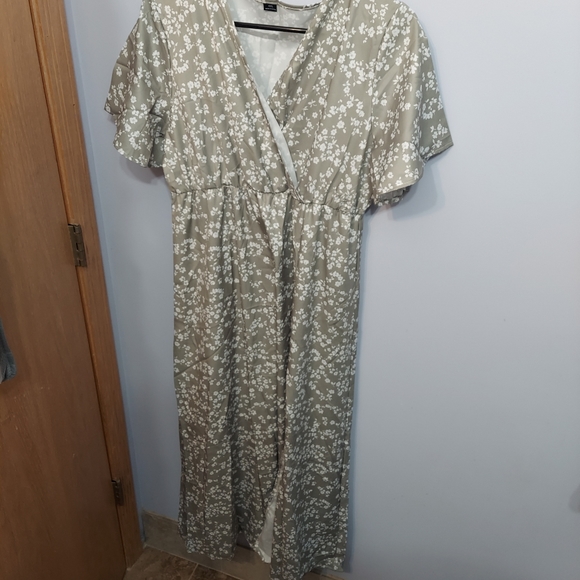 Bloom Flutter Sleeve Ditsy Floral Pocket Split Maxi Dress Size - Picture 9 of 12